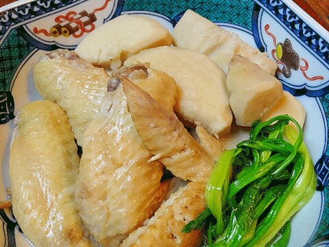 京風おせち☆　「海老芋手羽先ほっこり煮」